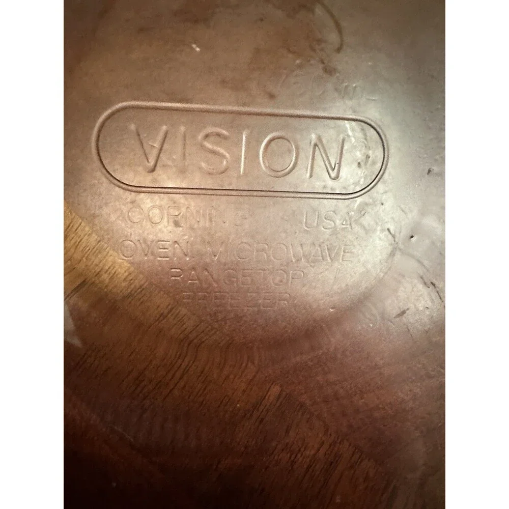 Visions Cranberry V-30-B Ribbed 24 oz bowl w/Pyrex V1C lid Pre-Owned